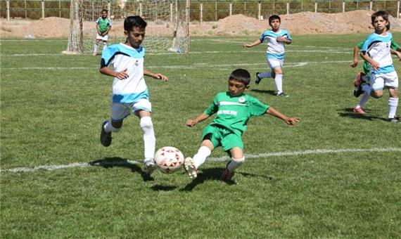 تیم فوتبال نونهالان توان ایساتیس یزد از بوشهر  شکست خورد