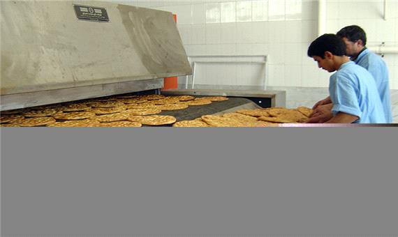 فرماندار مهریز خواستار شد؛ بازگشایی مجدد واحدهای تولید نان صنعتی و آرد مهریز