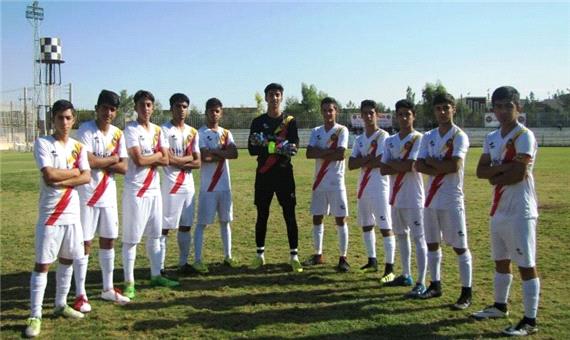 تیم فوتبال نوجوانان فولاد یزد در مقابل البدر بندرکنگ مساوی کرد