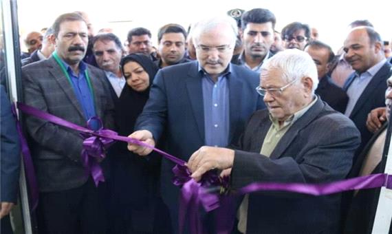 مرکز خدمات جامع سلامت با حضور وزیر بهداشت در اشکذر یزد افتتاح شد