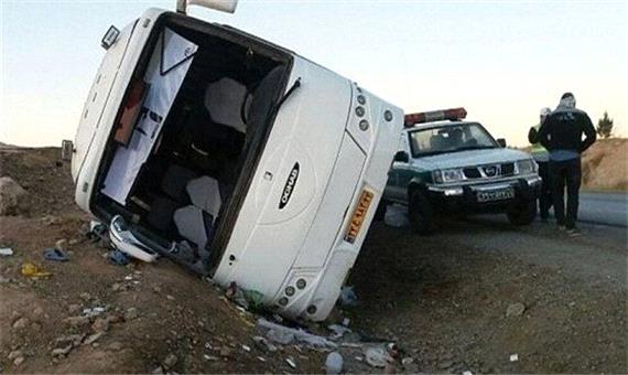 4 فوتی و 14 مصدوم در حادثه واژگونی اتوبوس یزد- مشهد