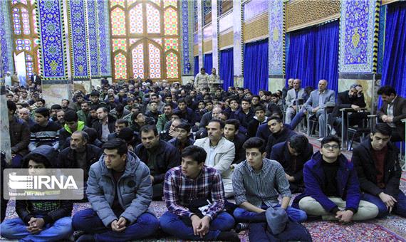 آیین بزرگداشت دانشجوی شهید سانحه هوایی تهران در یزد برگزار شد