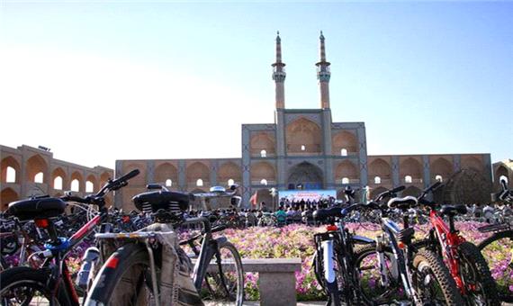 رئیس سازمان سرمایه گذاری و مشارکت های مردمی شهرداری یزد عنوان کرد: دوچرخه‌های مشارکتی شهر یزد بهمن ماه راه اندازی می شوند
