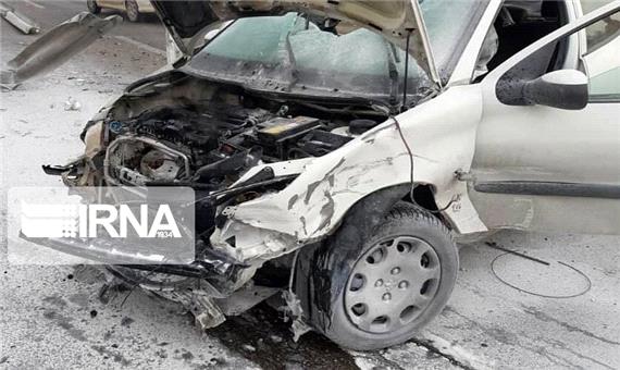 حادثه رانندگی در مهریز، چهار زخمی بر جا گذاشت