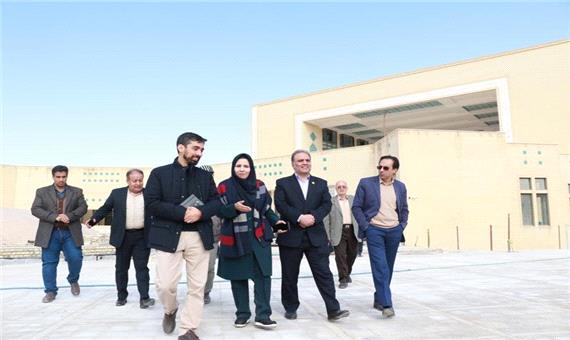 گزارش تصویری بازدید شهردار شهر جهانی از روند ساخت کتابخانه مرکزی یزد