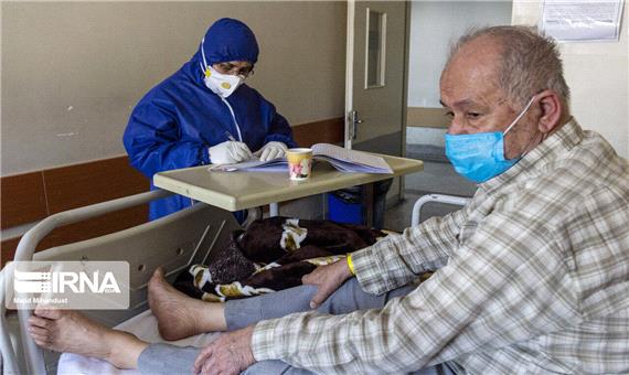 اصناف یزد در مبارزه با کرونا هفت میلیارد ریال تجهیزات پزشکی اهدا کردند