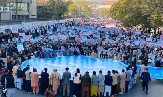 تظاهرت گسترده در کابل و هرات افغانستان علیه هتاکان به ساحت پیامبر اسلام