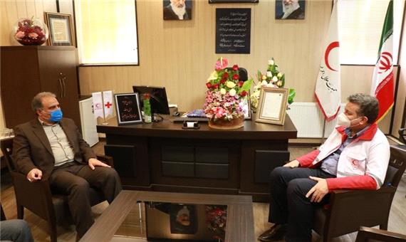 شهردار یزد به مناسبت هفته هلال احمر و روز جهانی صلیب سرخ با مدیرعامل جمعیت هلال احمر استان دیدار و گفت و گو کرد