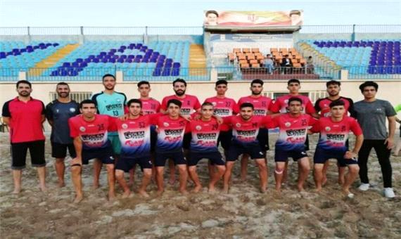 تیم فوتبال ساحلی صدرشیمی یزد فولاد هرمزگان غلبه کرد