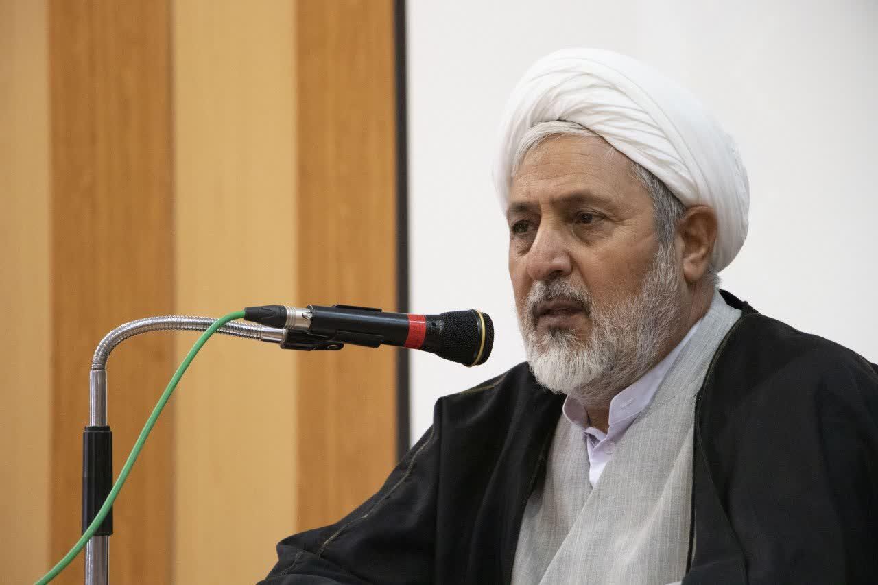 حضور گسترده مردم در انتخابات به تقویت نظام کمک می کند