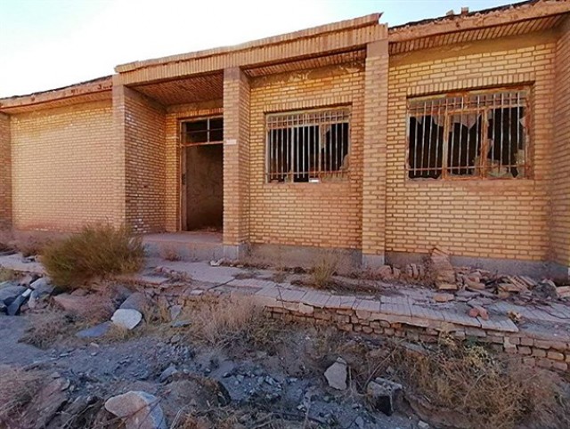 روستایی با ۱۳مدرسه متروکه در یزد!