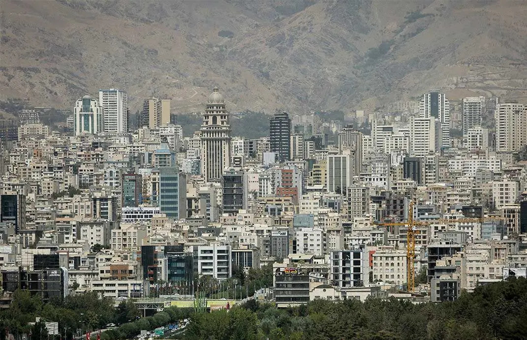 حباب‌ بازار مسکن تخلیه شده است