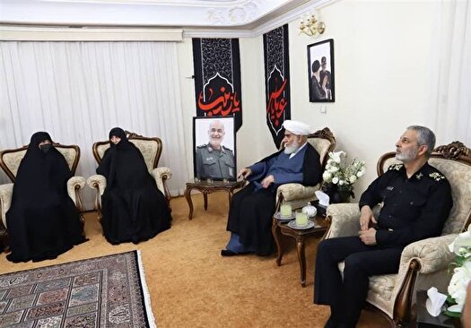 ابلاغ پیام فرمانده کل قوا به خانواده شهدای اقتدار