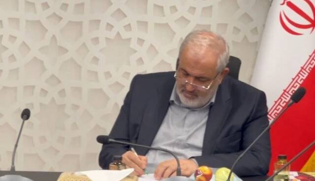وزیر نیرو: از تمام ظرفیت‌ها برای رفع ناترازی استفاده می‌کنیم