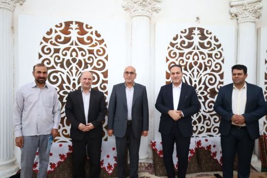 تجلیل از محمدحسین فلاح مدواری با حضور مدیرکل آموزش و پرورش استان و مشاور معاون آموزش متوسطه وزارت آموزش و پرورش