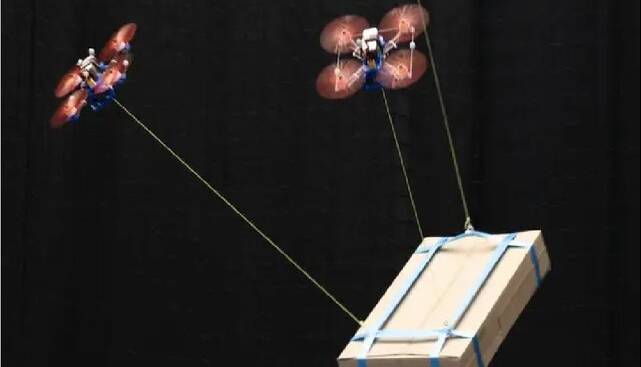 الگوریتم جدیدی برای حمل بار توسط چند پهپاد خودران