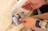 مهر وموم یک موسسه طب سنتی غیرمجاز در یزد