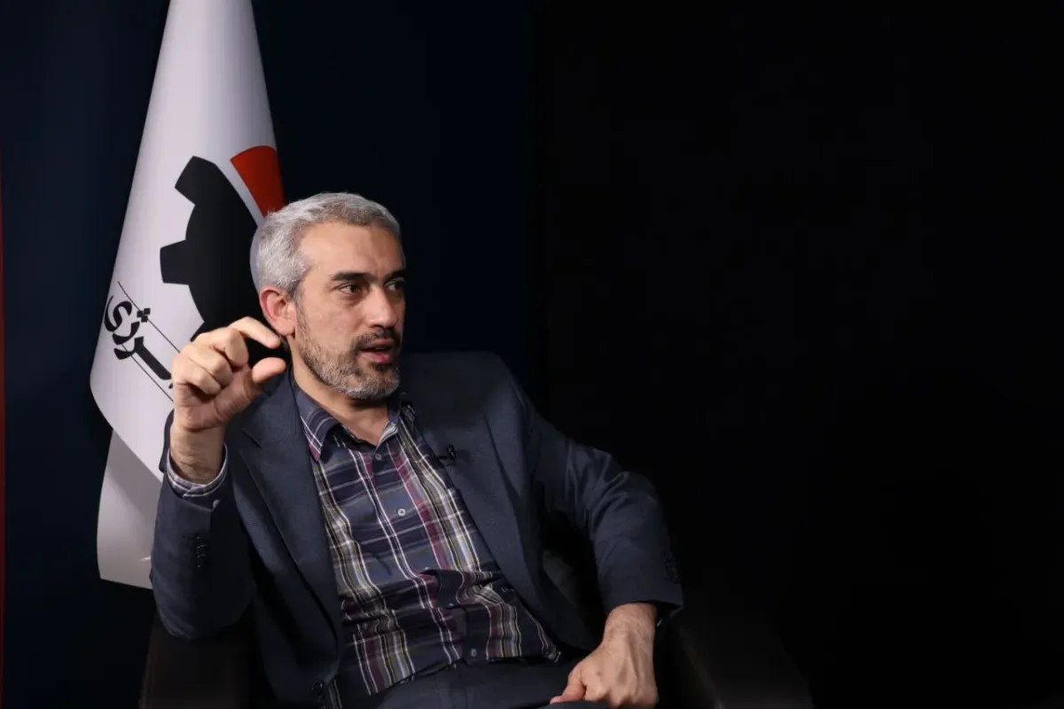 وزیر اقتصاد: در سه ماه ۶۵۰ هزار نفری بی‌کار شدند