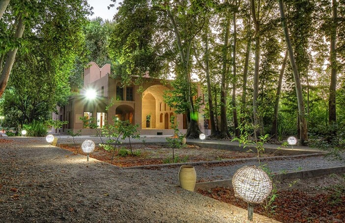 مهریز را روایت کنید