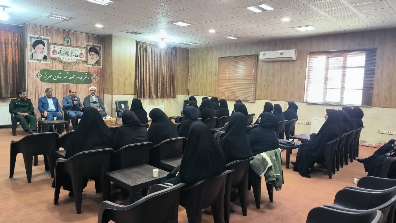 سبک زندگی فاطمی، راهبرد تعالی خانواده و جامعه است