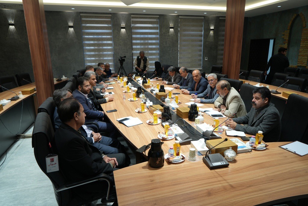 اصلاح و بهره‌وری خاک؛ هدف مشترک شهرداری یزد و دستگاه‌های‌متولی