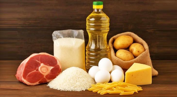 کالا‌های اساسی در بازار یزد به وفور یافت می‌شود