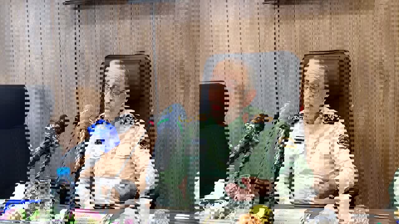 اشراق: فراجا نقش کلیدی در مدیریت و کنترل فتنه اخیر ایفا کرد