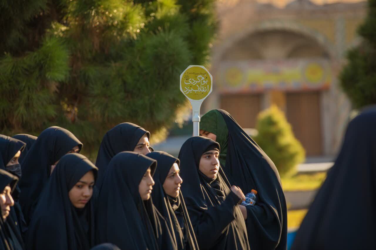 آغاز طرح بوم گردی انقلاب در یزد