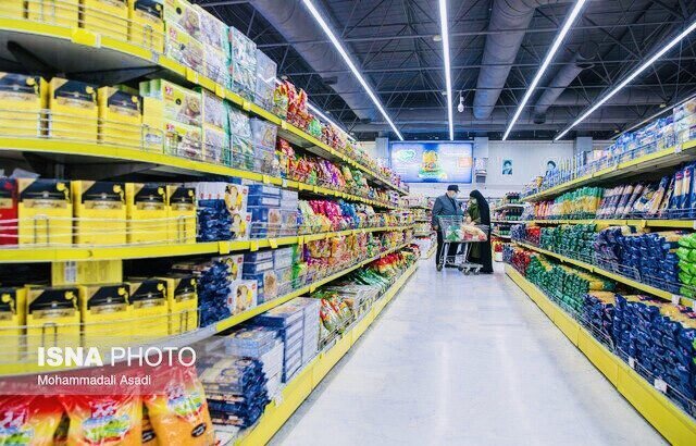 فروشگاه‌های عرضه کالابرگ زیرذره‌بین بازرسان بازار یزد