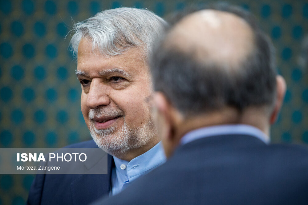 دستاوردهای پنج سفر وزیر میراث به یزد در یکسال گذشته چه بوده است؟