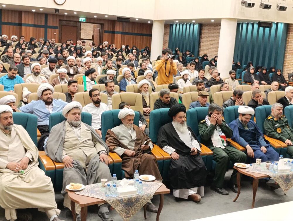 مدیر شورای سیاست‌گذاری ائمه جمعه یزد: اگر مساجد کارکرد نداشتند، آنها را آتش نمی‌زدند