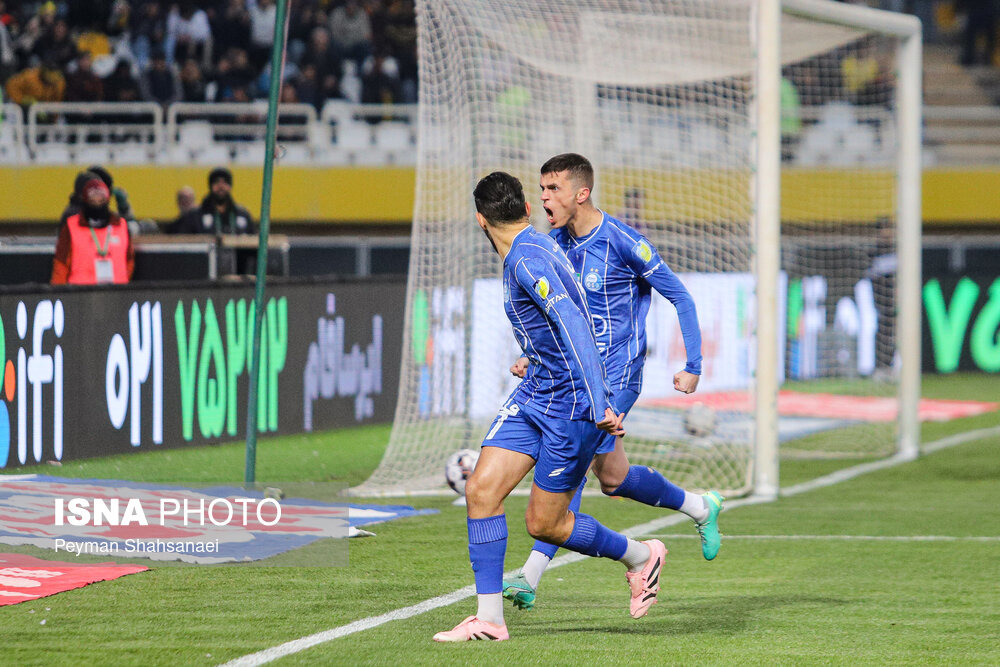 استقلال به دنبال تعویق بازی مقابل چادرملو