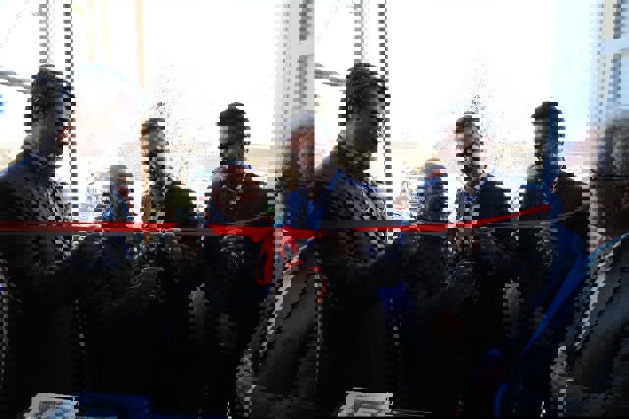 مجموعه ورزشی روستای ده عرب شهرستان ابرکوه به بهره‌برداری رسید