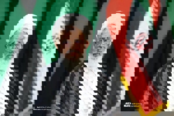 امام جمعه یزد: راهپیمایی ۲۲ بهمن موضع صریح ملت در برابر نظام سلطه است