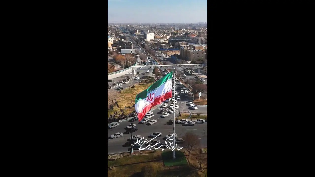 🎬  خدمت در یزد تعطیلی ندارد