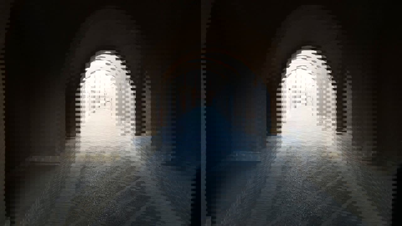 عملیات مرمتی در ۱۰ نقطه از حصار بافت تاریخی شهر یزد آغاز شد