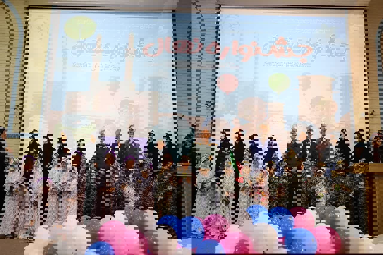 جشنواره نهال در یزد برگزار شد