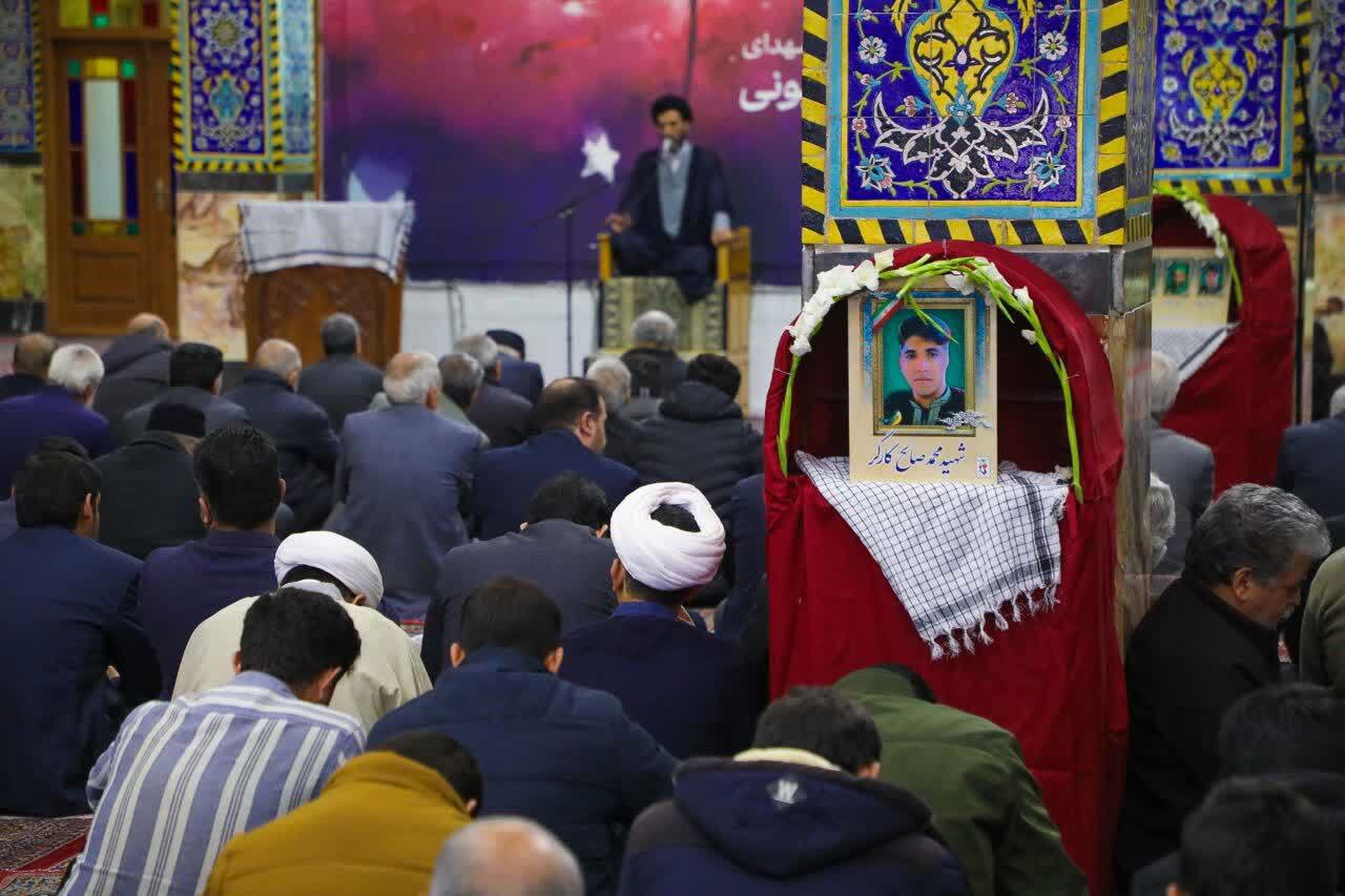 مراسم چهلم شهدای فتنه آمریکایی ـ صهیونی در یزد