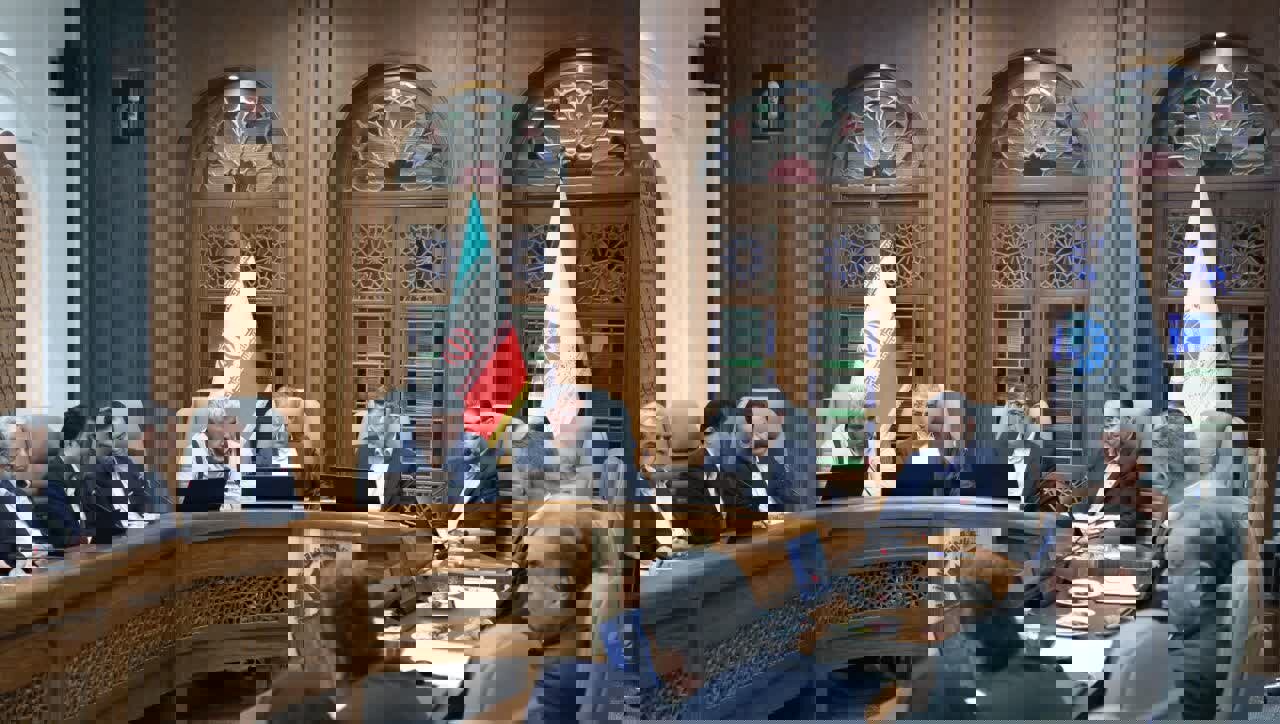 استاندار یزد:عبور از شرایط اقتصادی فعلی مستلزم پرهیز از حاشیه‌سازی است