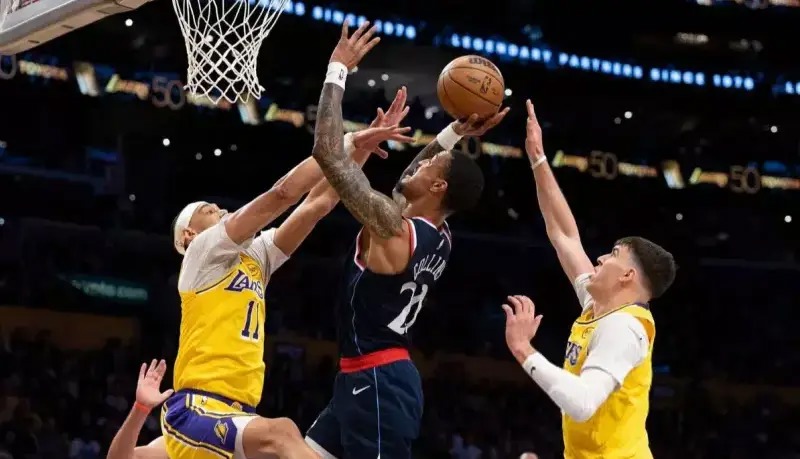 نسخه کلیپرز با مهندسی لبران جیمز پیچیده شد!