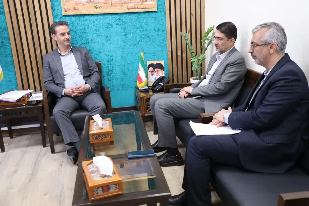 نشست هماهنگی ستاد تسهیلات سفر و برنامه‌ریزی ویژه‌برنامه‌های نوروز شهر یزد