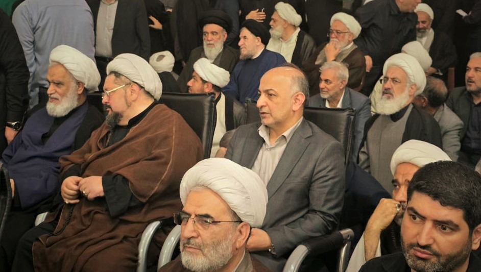 حضور مدیرعامل بیمه دی در مراسم اربعین شهید دکتر علی لاریجانی در قم