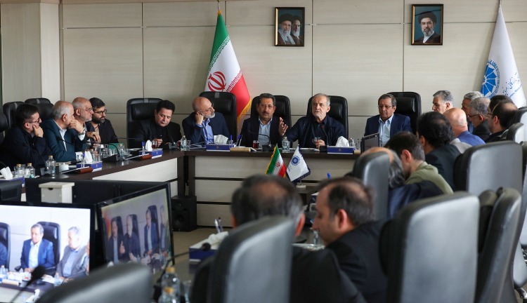 ایران تحت هیچ شرایطی در برابر فشار‌ها تسلیم نخواهد شد