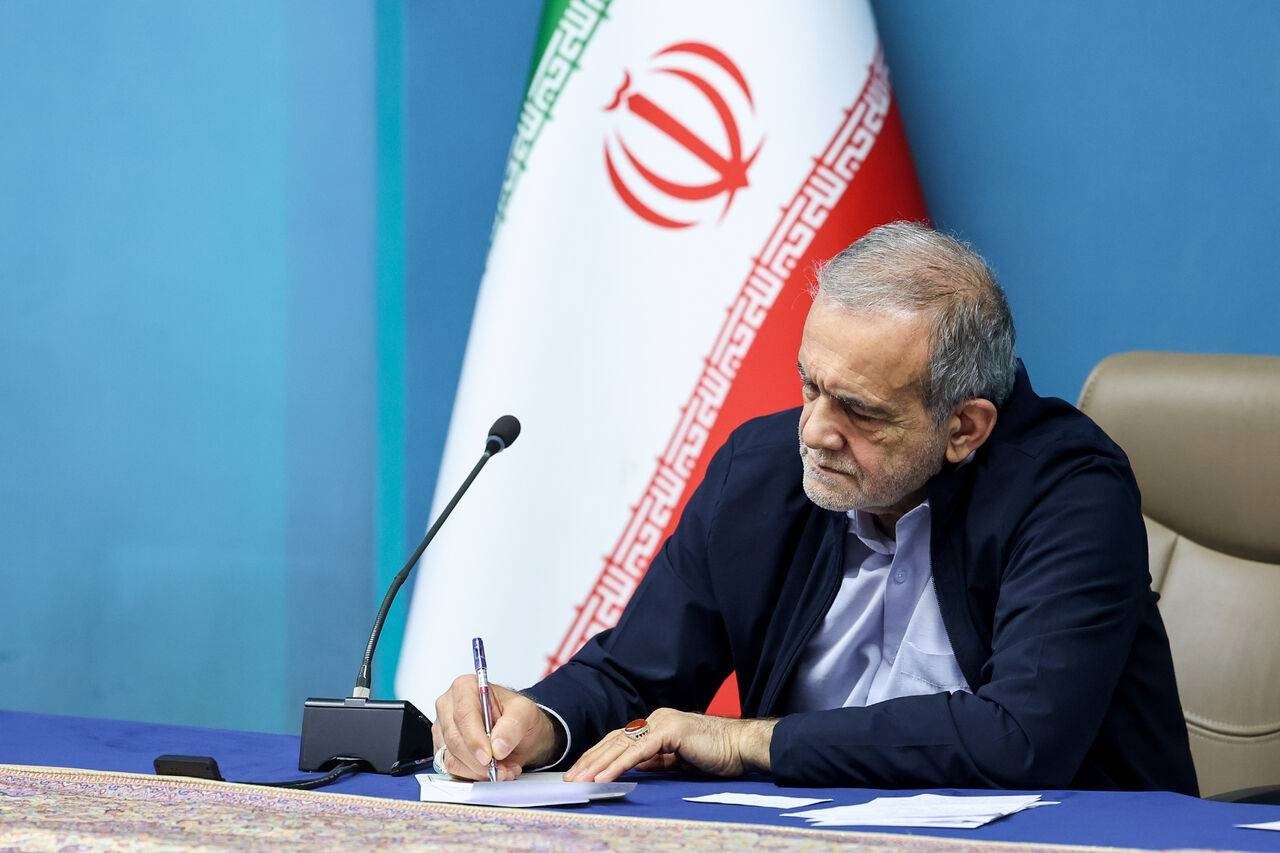 حفظ وحدت، چهارچوب و مبنای نظری دولت وفاق است