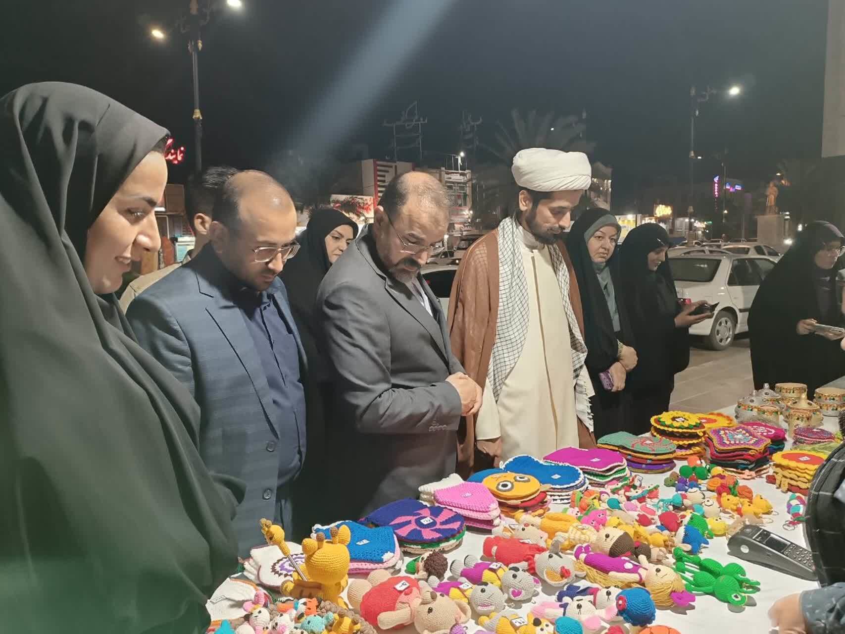 راه‌اندازی نمایشگاه خیابانی هزار میدان، هزار بازار در بافق