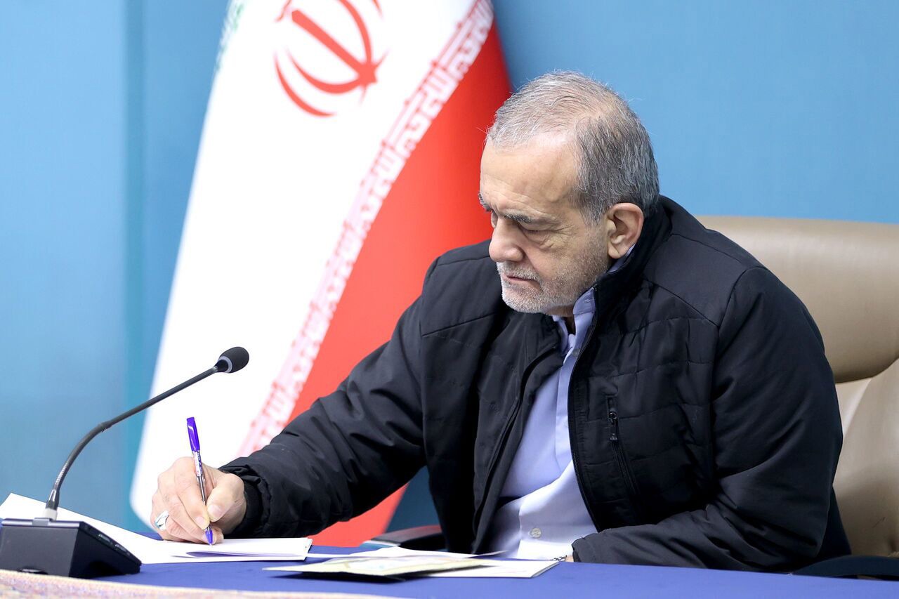 پزشکیان: سرو می‌ماند ولی طوفان به پایان می‌رسد