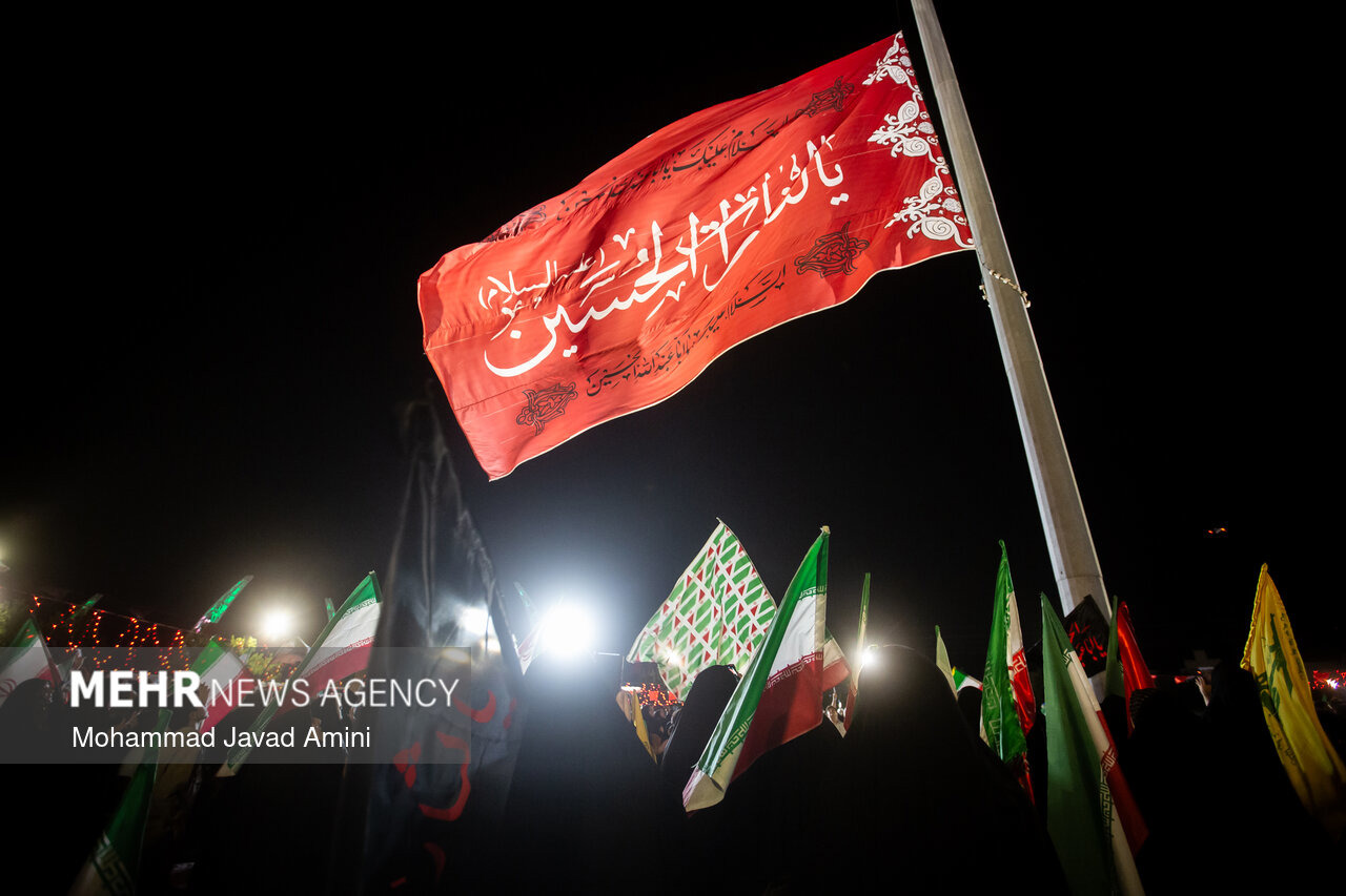 از سوگ تا حماسه؛ طنین استکبارستیزی در عزاداری شب سوم محرم یزد