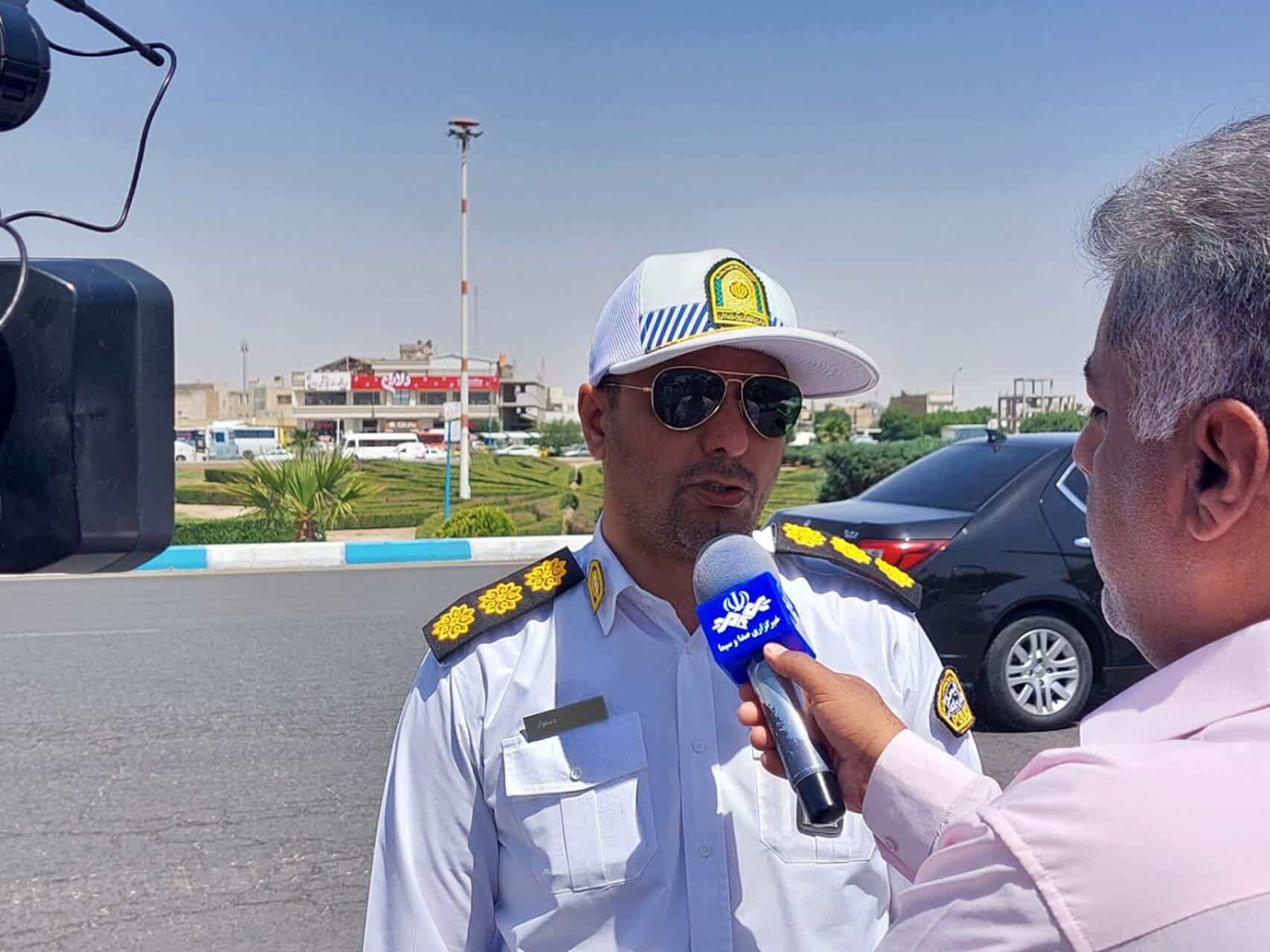 شرایط مجاز بودن گردش به راست در تقاطع‌ها
