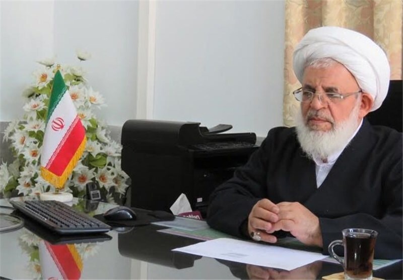 پیام تسلیت نماینده ولی فقیه در استان یزد در پی درگذشت مادر شهیدان آدمی