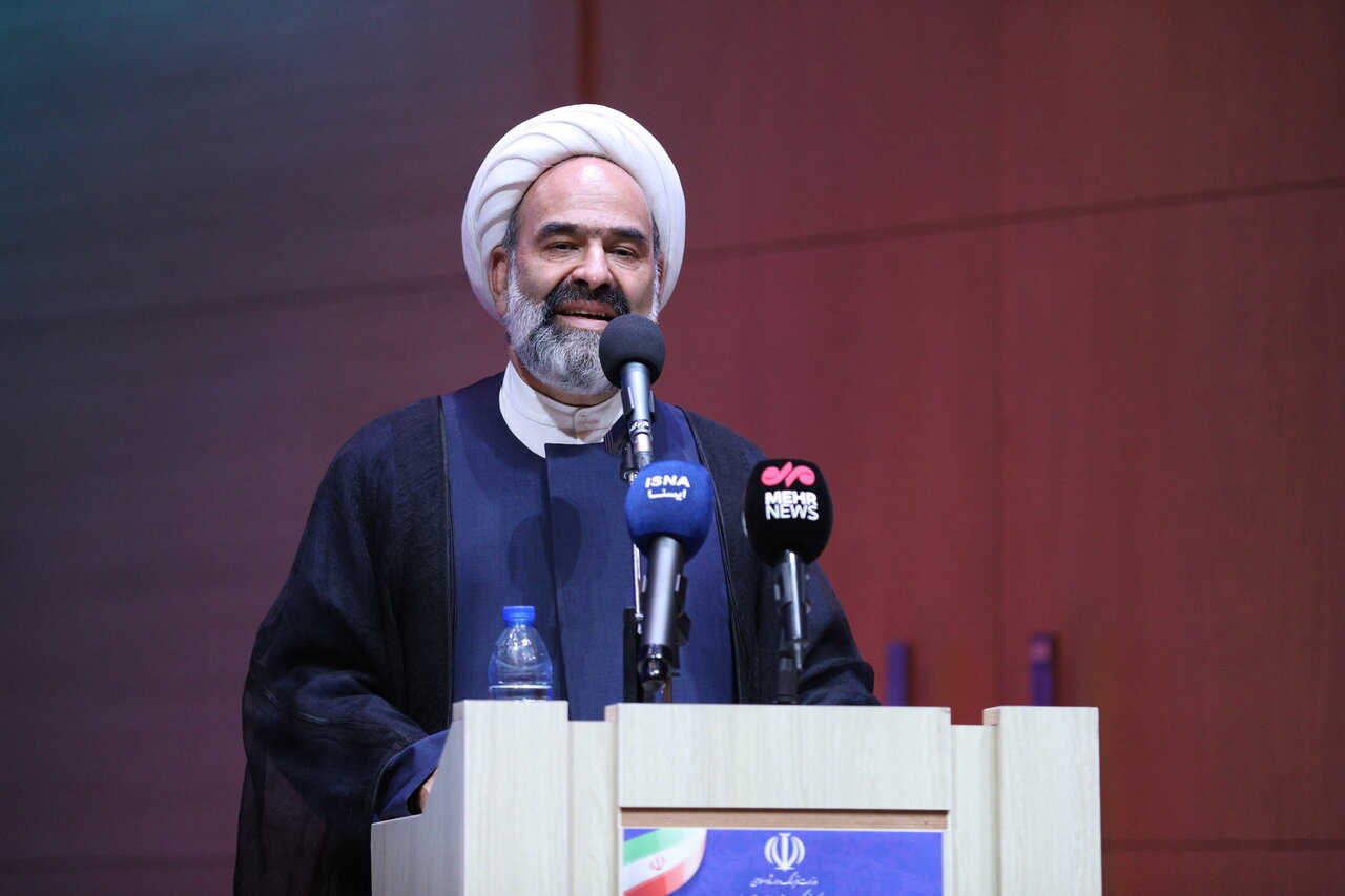 فعالیت ۲۵۲ رسانه در استان یزد؛ آغاز برنامه‌های هفته خبرنگار در یزد